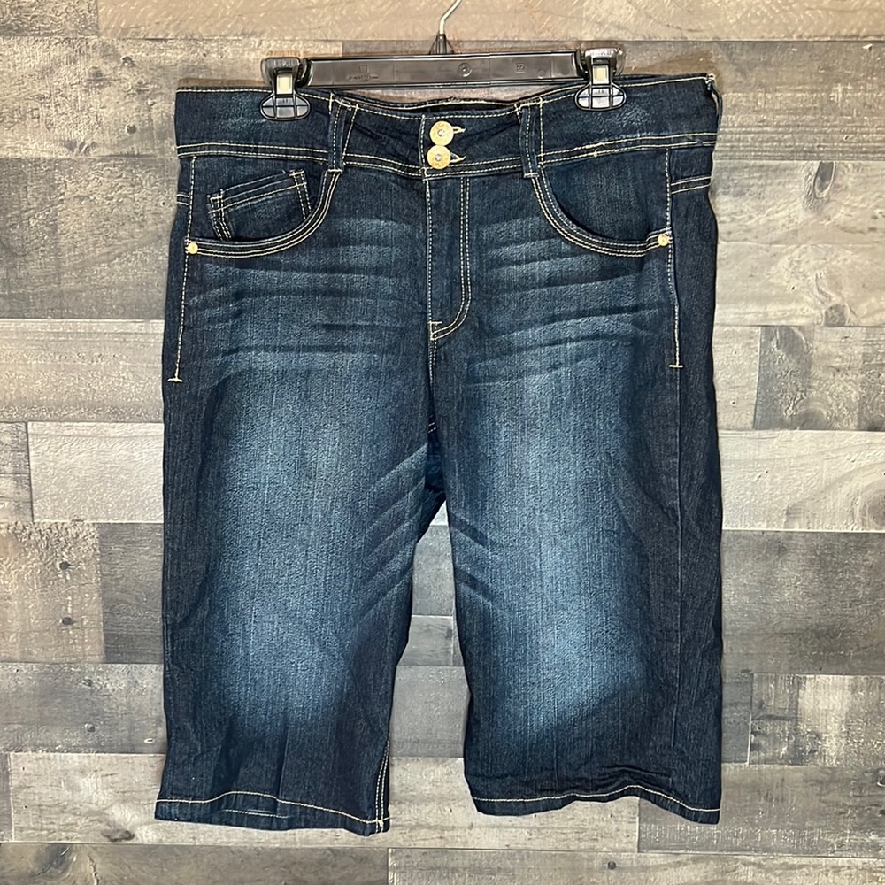 Artisan Crafted Capri Dark Blue Jeans